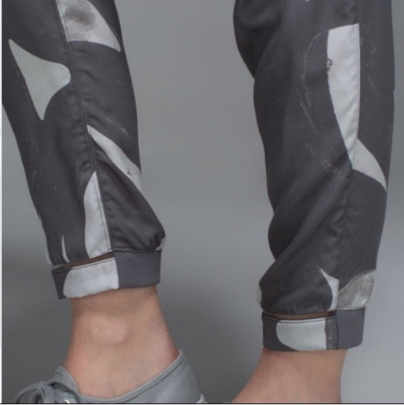 Lululemon Back Spin Stroke White Slate / Slate

 City Jogger Size M - Picture 3 of 12